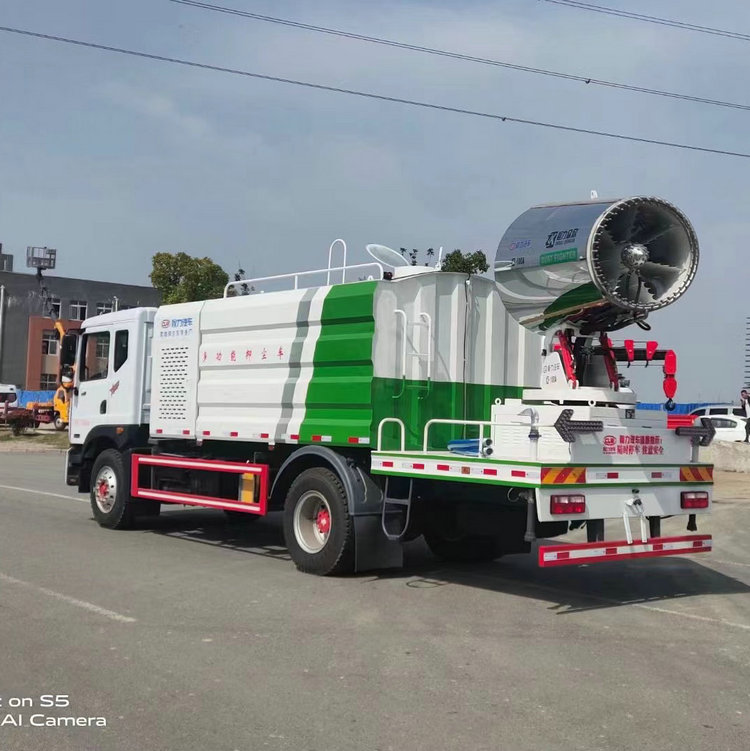 蓝牌东风抑尘车洒水车价格工地洒水车